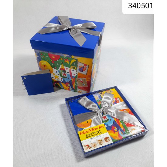 Gift box with ribbon 15*15cm