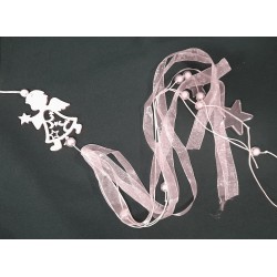 Angyalkás függődísz szalagokkal