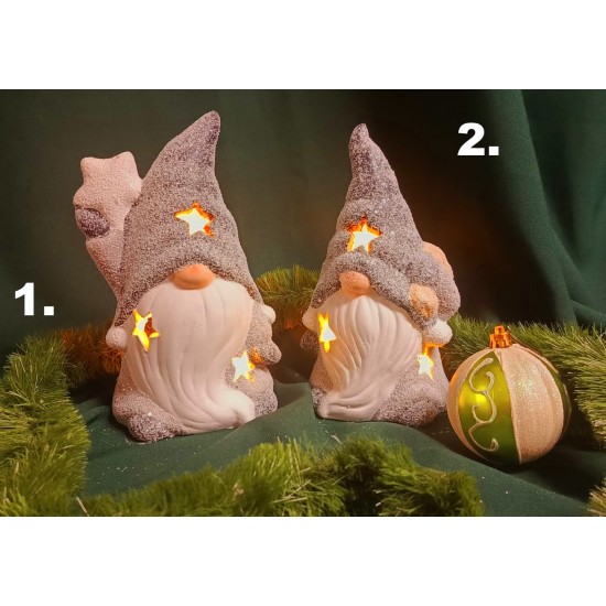 Ceramic candle holder elves in Santa Claus with star or bag - 20 cm