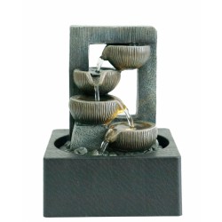 Szobaszökőkút Bambusz kosarak keret háttérrel Feng-shui