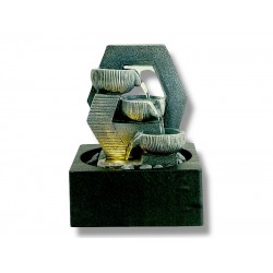 Szobaszökőkút Pitlicei tavak