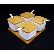 Fűszertartó szett szögletes 4 részes porcelán kanállal Fűszertartó szett szögletes 4 részes porcelán kanállal