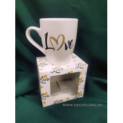 Porcelain mug Goldie "Love" in gift box 300 ml