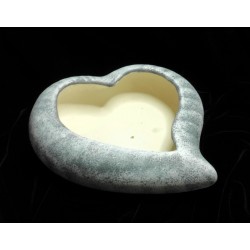  Stone pot heart shape