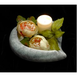  Stone pot heart shape