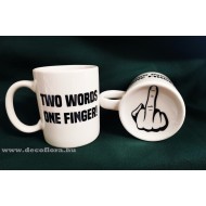 Mug inscriptioned HU in black&white box Mug inscriptioned HU in black&white box