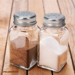 Só és bors - üveg fűszerszóró asztali szett fémkupakkal Só és bors - üveg fűszerszóró asztali szett fémkupakkal