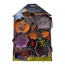 Halloween cookie cutter set, 7 pieces on a sheet. Halloween cookie cutter set, 7 pieces on a sheet.