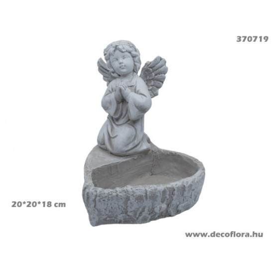 Kőangyal imádkozó, szívtállal 20*20*18 cm Kőangyal imádkozó, szívtállal 20*20*18 cm