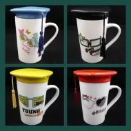 Ballagós magas bögre kerámia tetővel