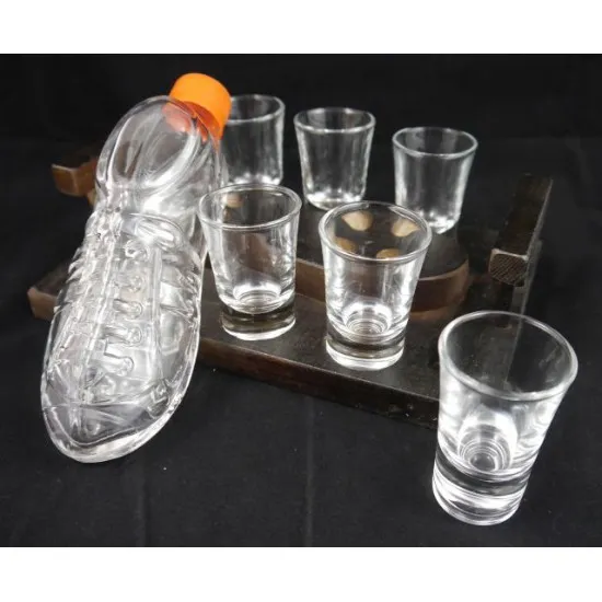 Italkínáló szett Focicipő 0,2 l +6 pálinkás pohár