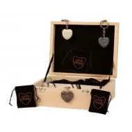 Márvány szív kulcstartó fadobozos kínálóban