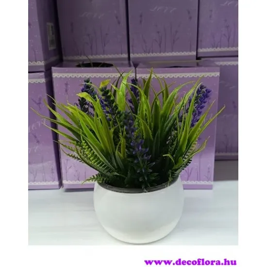 Virágdekoráció "Levendulabokor"