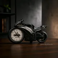 Ébresztőóra design versenymotor Batman style