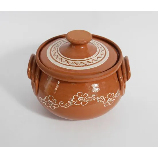 Mázas kerámia főzőedény fedővel 1,5 liter