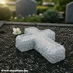 Kereszt kavicsokkal dekorált kicsi 23*29*6 cm.