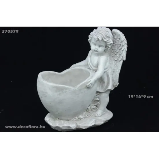Kőangyal szívkaspóval  19*16*9 cm